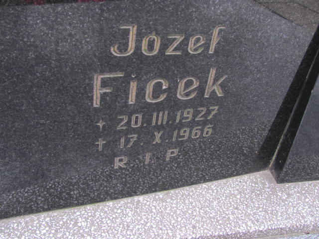 Józef Ficek 1927 Gliwice Wójtowa Wieś - Grobonet - Wyszukiwarka osób pochowanych