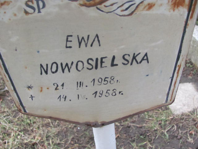 Ewa Nowosielska 1958 Gliwice Wójtowa Wieś - Grobonet - Wyszukiwarka osób pochowanych